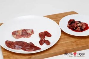 Во время месячных вышел кусок мяса