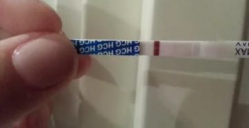 Месячные пришли но болит грудь