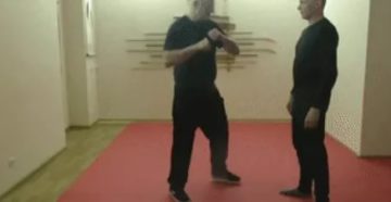 Болевые удары в голове