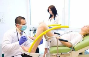 Посещение гинеколога в 18 лет