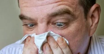 Насморк, желтые выделения из носа и горла Насморк, желтые выделения из носа и горла