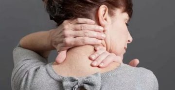 Не поворачивается шея и болит